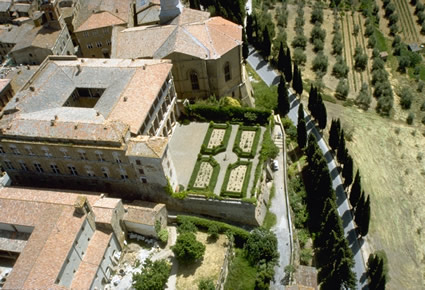 il girdino pensile piccolomini